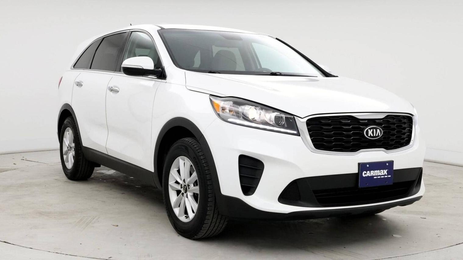 KIA SORENTO 2020 5XYPG4A31LG627721 image