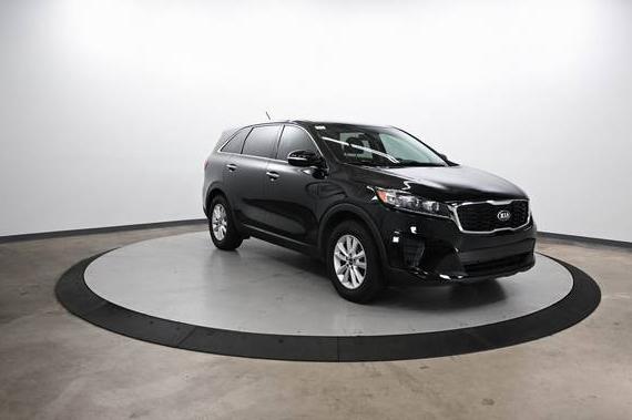KIA SORENTO 2020 5XYPG4A38LG656469 image