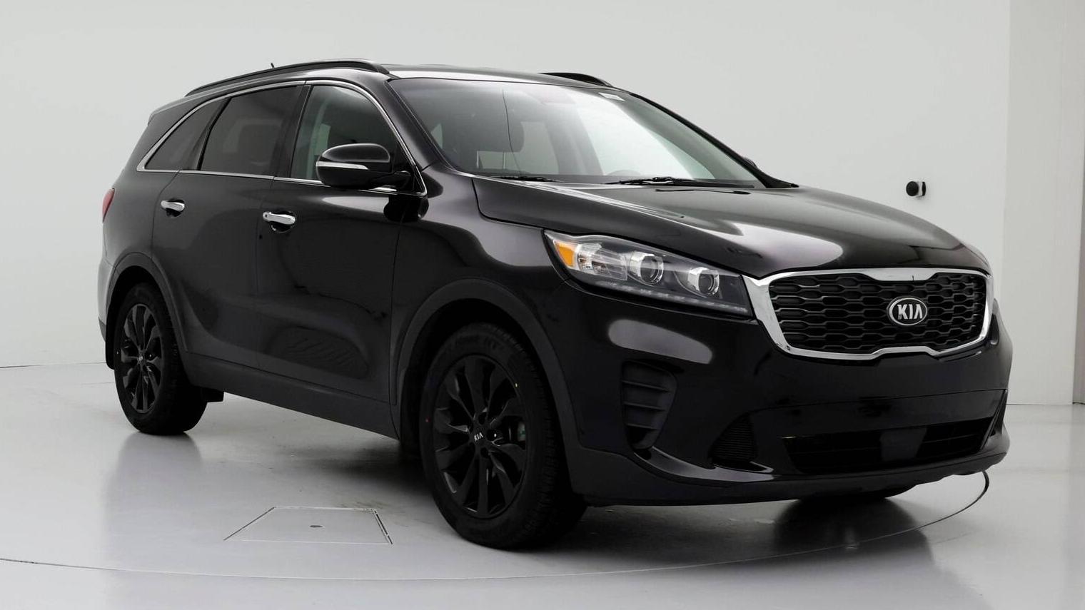 KIA SORENTO 2020 5XYPG4A55LG695439 image