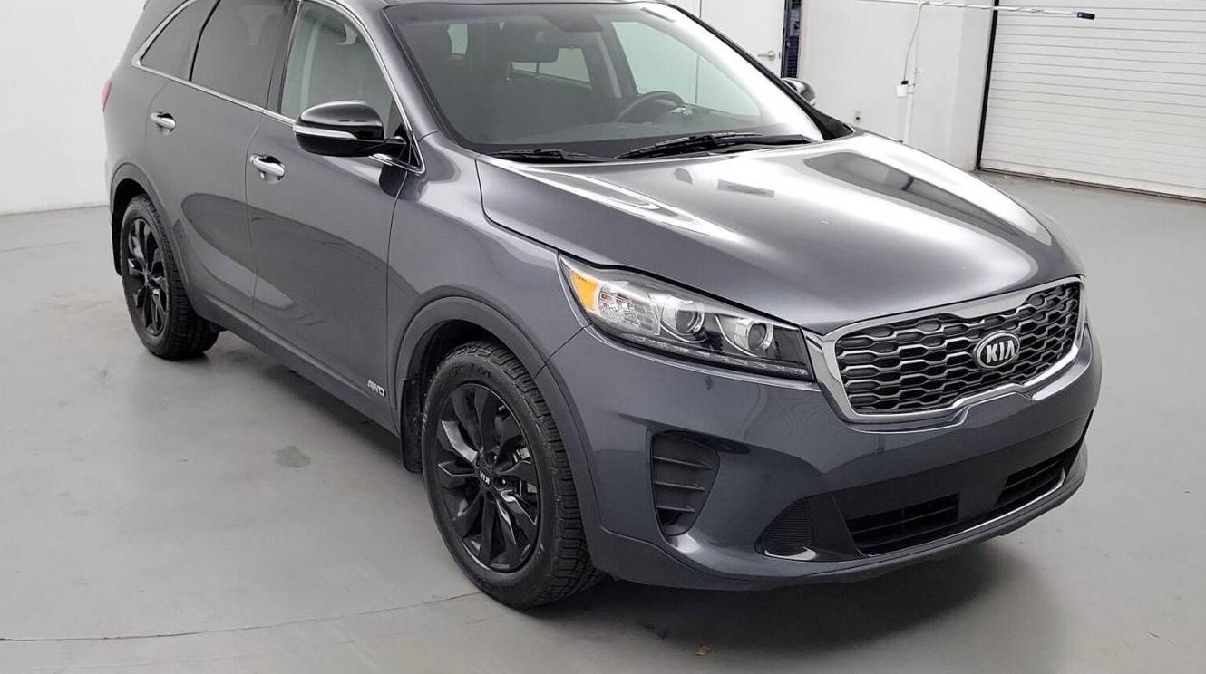 KIA SORENTO 2020 5XYPGDA58LG649846 image