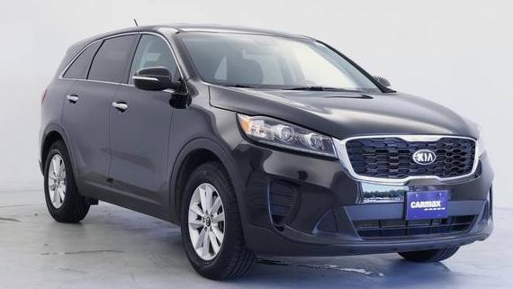 KIA SORENTO 2020 5XYPG4A38LG701233 image