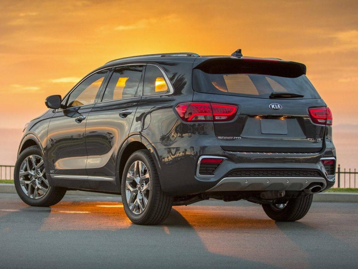 KIA SORENTO 2020 5XYPKDA56LG694539 image