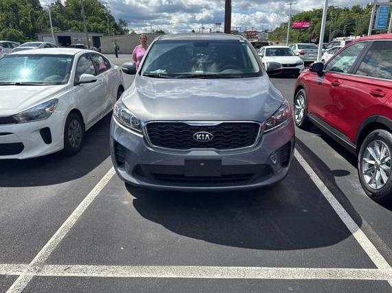 KIA SORENTO 2020 5XYPG4A35LG653254 image