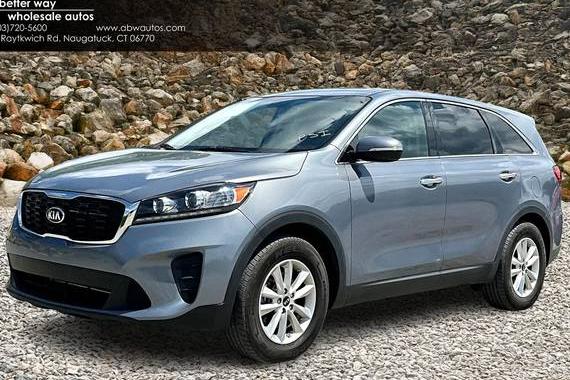 KIA SORENTO 2020 5XYPG4A32LG649050 image
