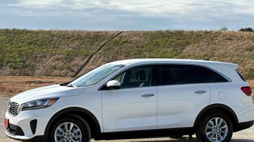 KIA SORENTO 2020 5XYPG4A3XLG681602 image