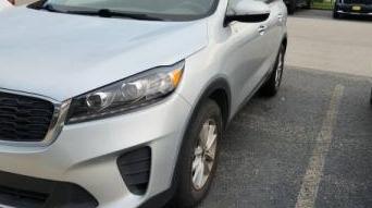 KIA SORENTO 2020 5XYPG4A50LG622740 image