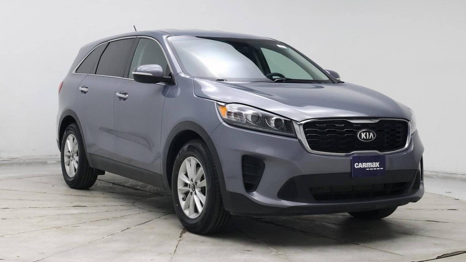 KIA SORENTO 2020 5XYPG4A54LG621655 image