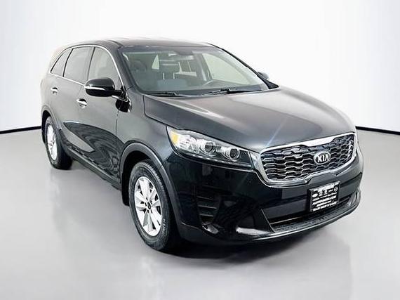 KIA SORENTO 2020 5XYPG4A34LG628426 image