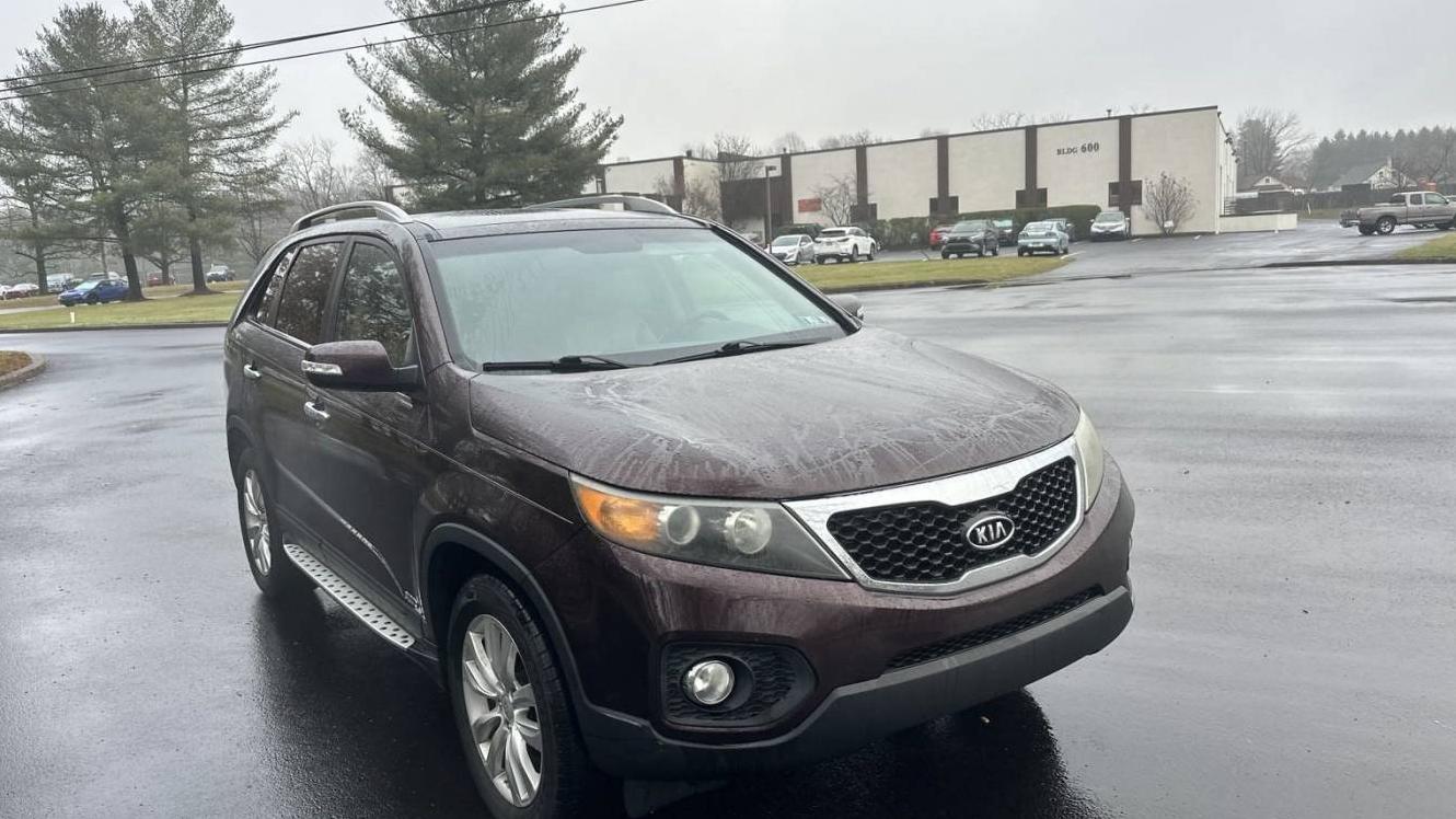 KIA SORENTO 2011 5XYKUDA25BG186913 image