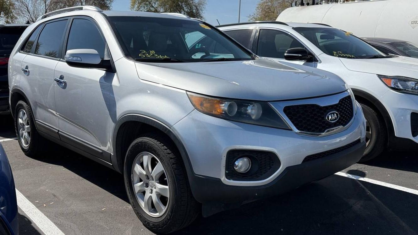 KIA SORENTO 2011 5XYKT4A19BG027158 image