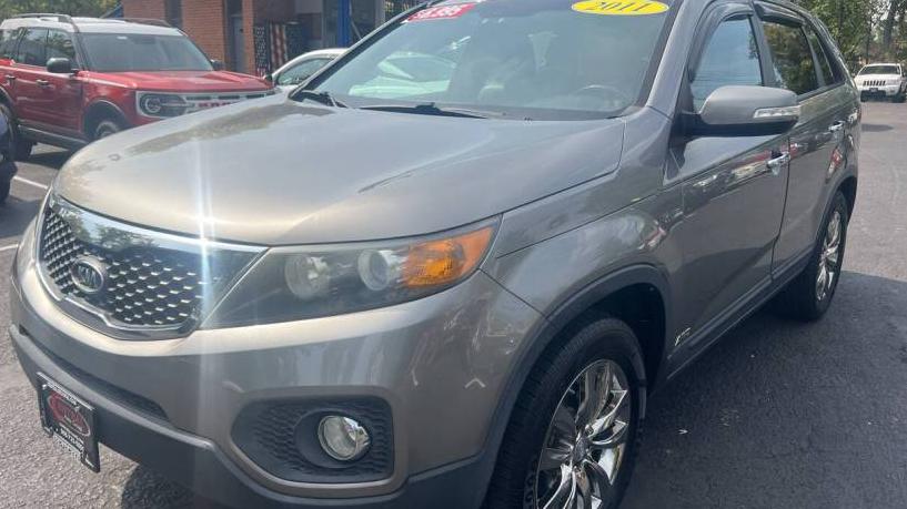 KIA SORENTO 2011 5XYKUDA26BG134447 image