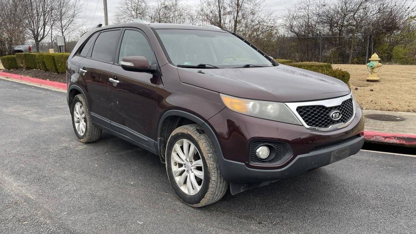 KIA SORENTO 2011 5XYKU4A18BG032543 image