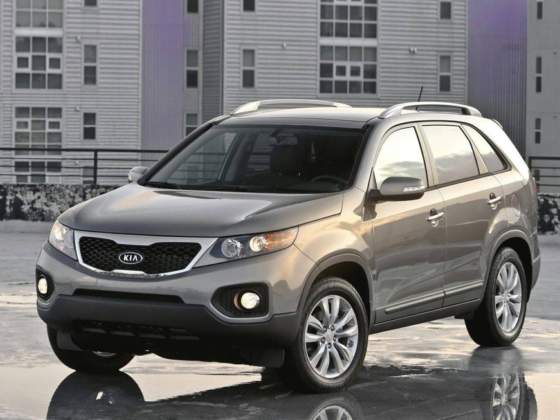 KIA SORENTO 2011 5XYKTDA25BG061400 image