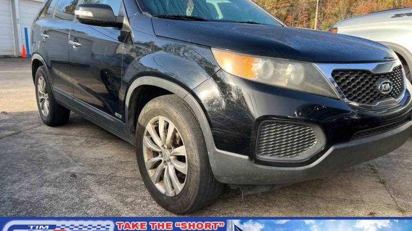 KIA SORENTO 2011 5XYKTDA27BG050222 image