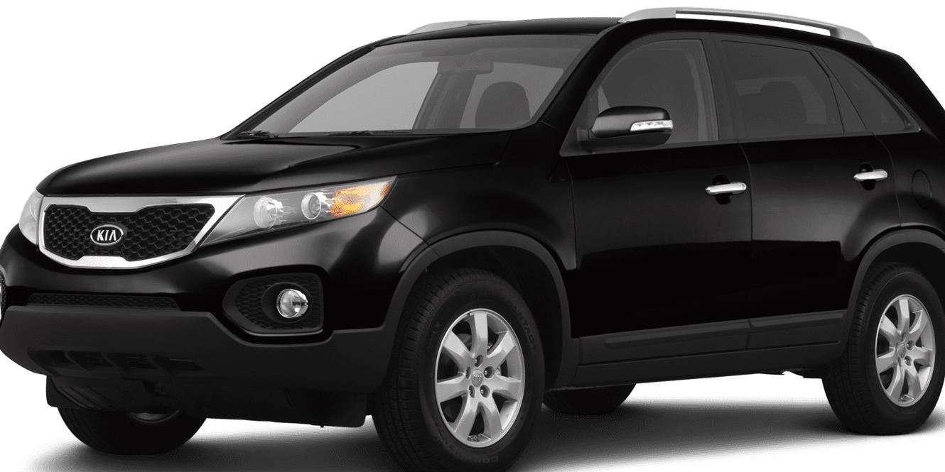 KIA SORENTO 2013 5XYKTCA6XDG373891 image