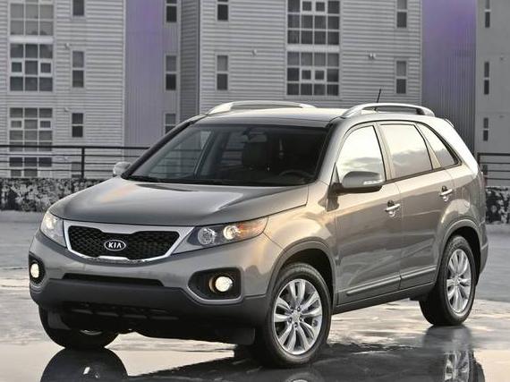 KIA SORENTO 2013 5XYKT3A13DG397292 image