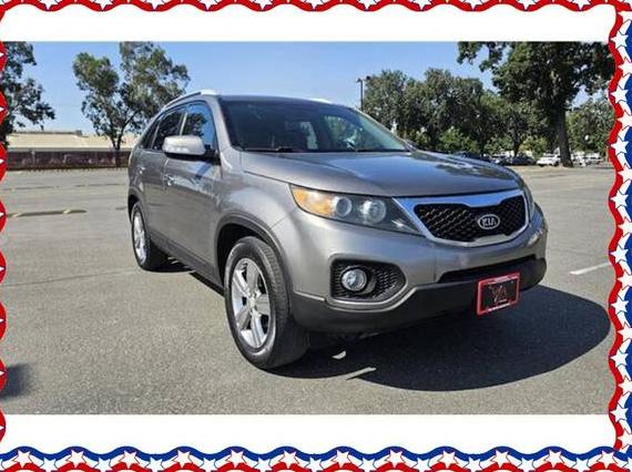 KIA SORENTO 2013 5XYKU4A69DG363856 image