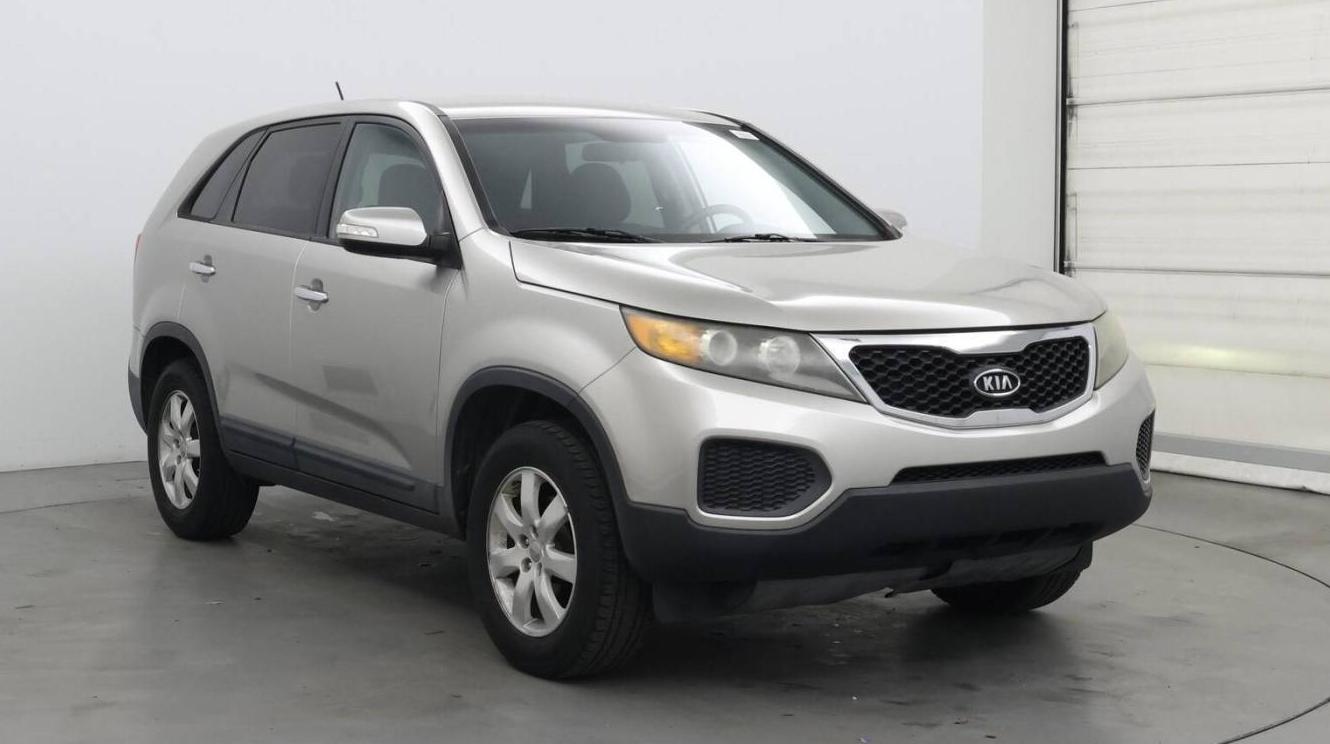 KIA SORENTO 2013 5XYKT3A10DG360409 image