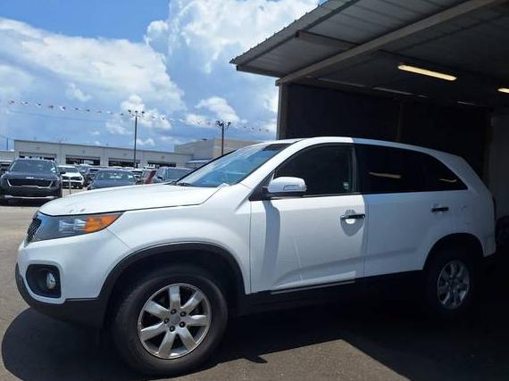 KIA SORENTO 2013 5XYKT3A14DG393378 image