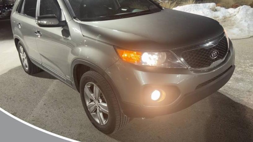 KIA SORENTO 2013 5XYKUCA60DG391734 image