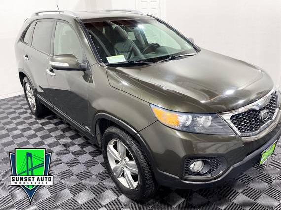 KIA SORENTO 2013 5XYKUDA60DG335332 image