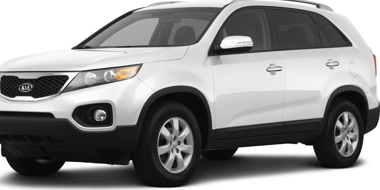 KIA SORENTO 2013 5XYKU3A62DG334712 image