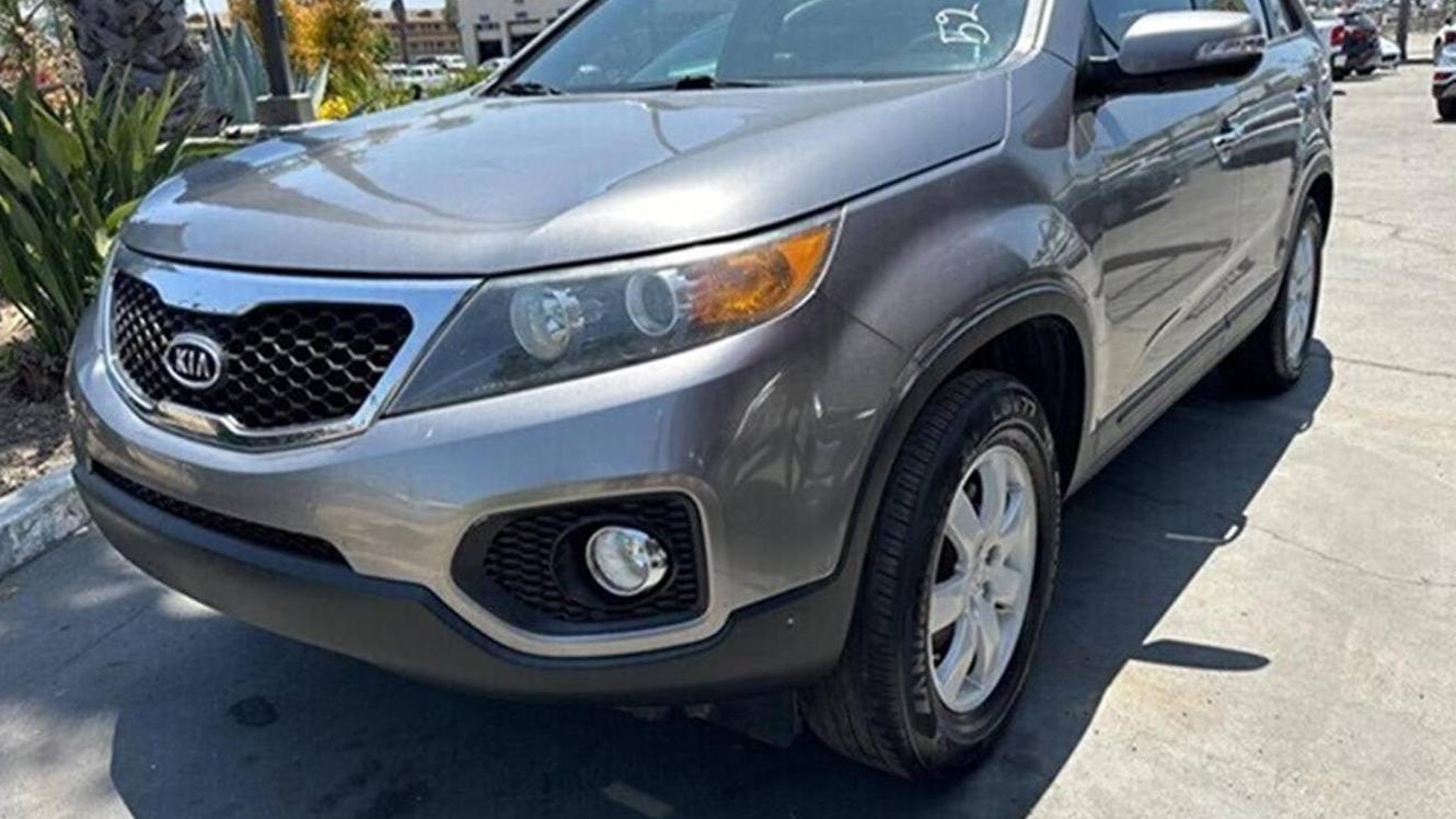 KIA SORENTO 2013 5XYKT4A63DG407806 image