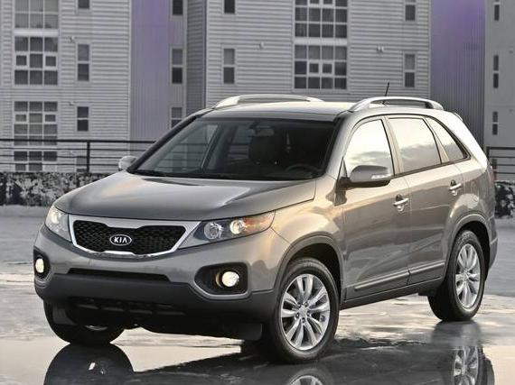 KIA SORENTO 2013 5XYKT3A13DG351199 image