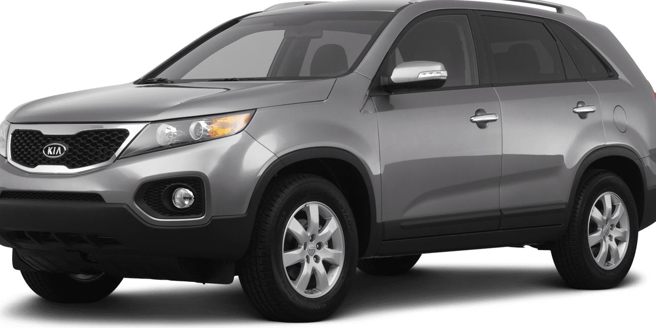 KIA SORENTO 2013 5XYKU3A62DG375339 image