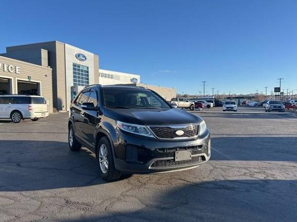 KIA SORENTO 2015 5XYKTDA7XFG610123 image