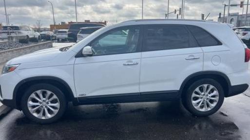 KIA SORENTO 2015 5XYKUDA70FG618132 image