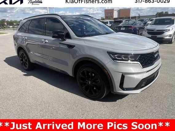 KIA SORENTO 2022 5XYRK4LF0NG133223 image