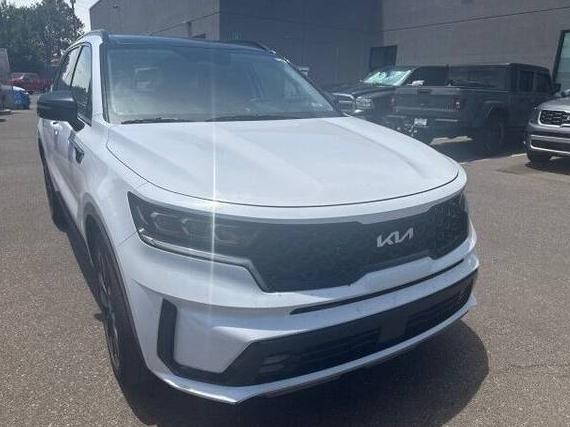 KIA SORENTO 2022 5XYRKDLF7NG109100 image