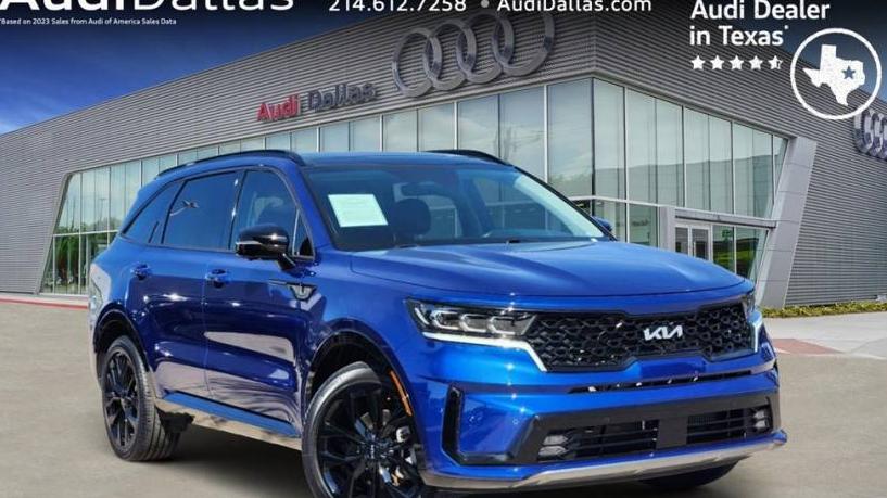 KIA SORENTO 2022 5XYRK4LF2NG083893 image