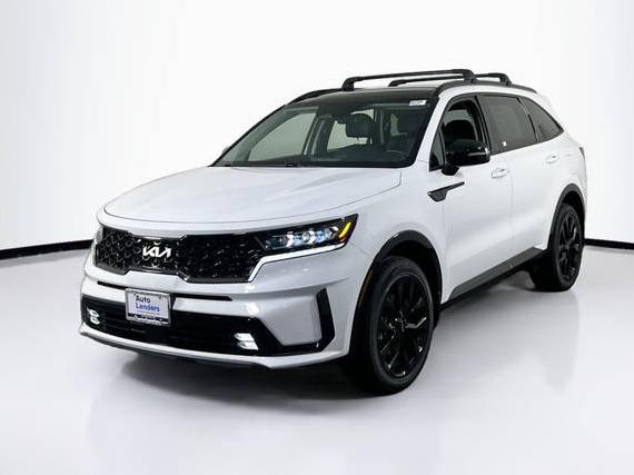 KIA SORENTO 2022 5XYRKDLF5NG138384 image