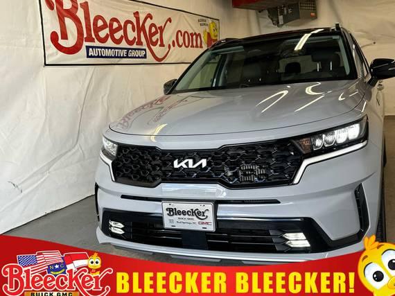 KIA SORENTO 2022 5XYRH4LF1NG157366 image