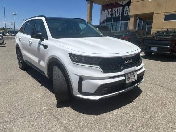 KIA SORENTO 2022 5XYRK4LF7NG120243 image