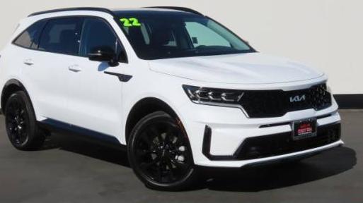 KIA SORENTO 2022 5XYRK4LF1NG077986 image