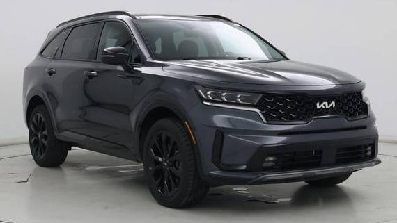 KIA SORENTO 2022 5XYRKDLF9NG131227 image