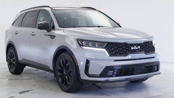 KIA SORENTO 2022 5XYRK4LF7NG098132 image