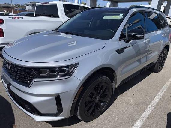 KIA SORENTO 2022 5XYRK4LF0NG141726 image