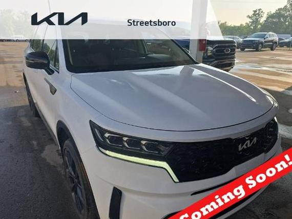 KIA SORENTO 2022 5XYRHDLF6NG090022 image