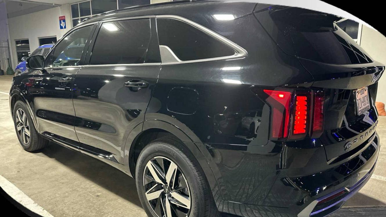 KIA SORENTO 2022 5XYRL4LC8NG132405 image