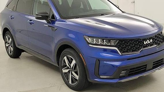 KIA SORENTO 2022 5XYRH4LF8NG126163 image