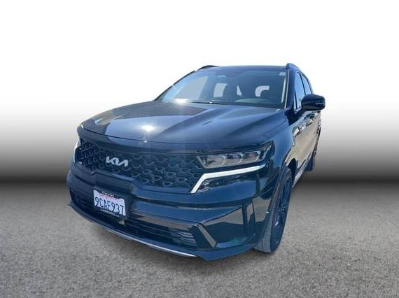 KIA SORENTO 2022 5XYRK4LF8NG121563 image