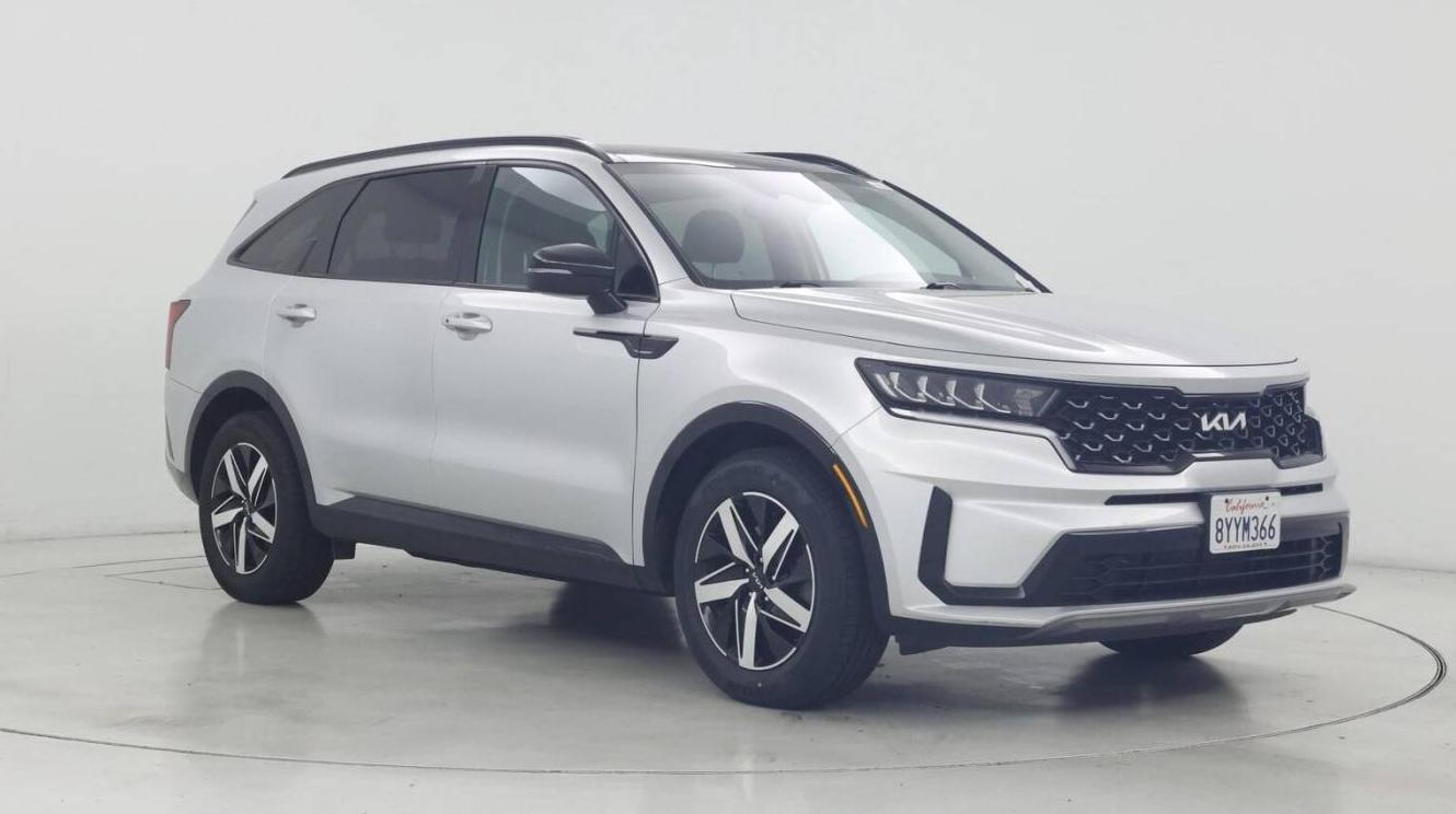 KIA SORENTO 2022 5XYRL4LC7NG082676 image