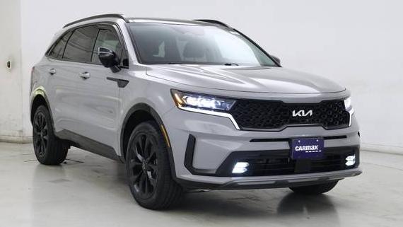 KIA SORENTO 2022 5XYRKDLF0NG118351 image