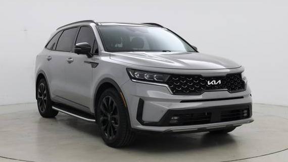 KIA SORENTO 2022 5XYRK4LF8NG090072 image