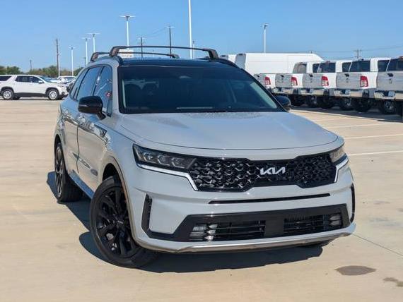 KIA SORENTO 2022 5XYRK4LF2NG147348 image