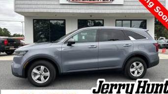 KIA SORENTO 2022 5XYRGDLC2NG103745 image